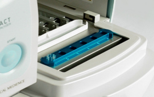 PATHFAST Immunoanalyzer